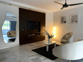 Contemporary studio space by Bangsar MRT